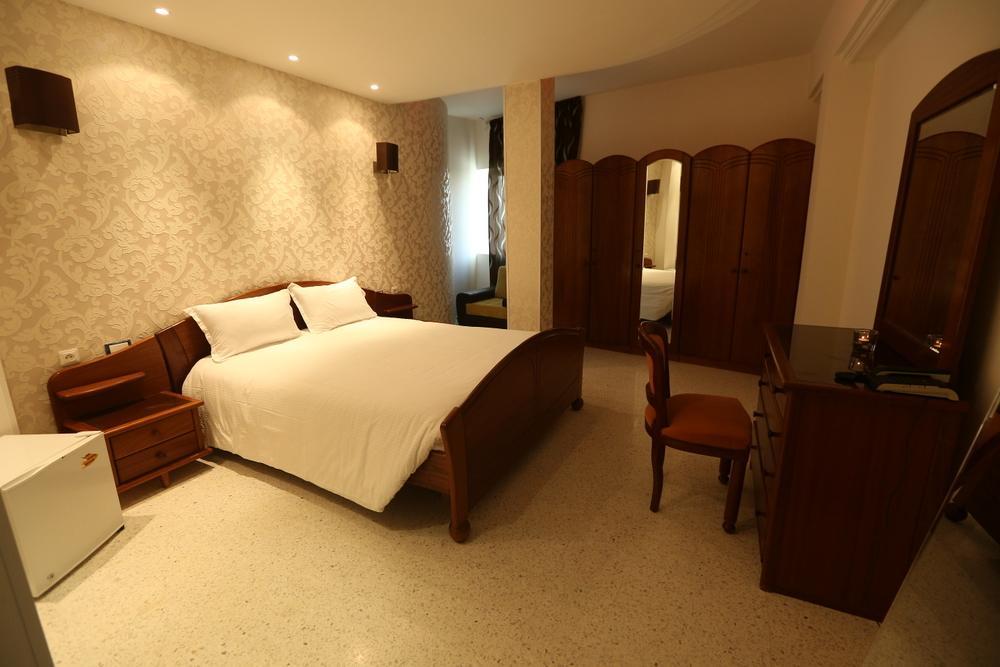 Hotel Ksar Dhiafa By Plaza Hotels & Resorts Sidi Bouzid Zewnętrze zdjęcie